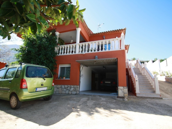 CBB2440 Villa en Denia