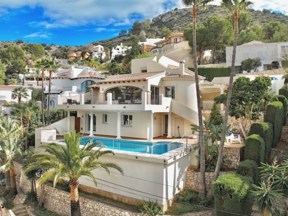 Villas in Moraira